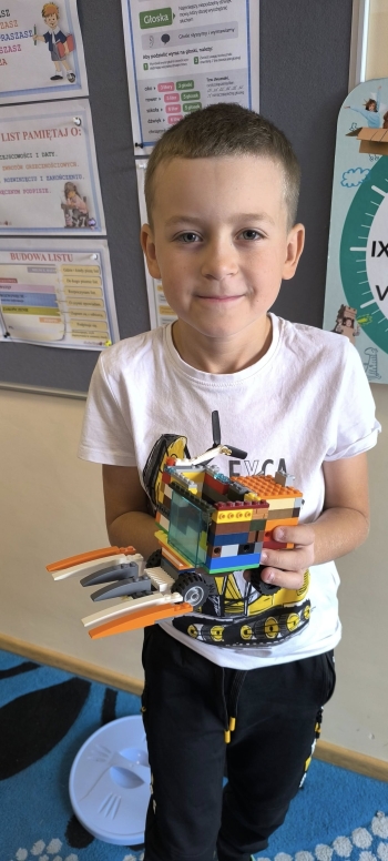 468450844_574846811963563_1653185834970168580_n