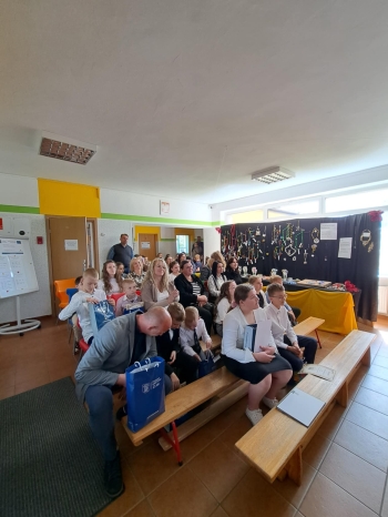 496837456_695782053203371_5773475246277003899_n