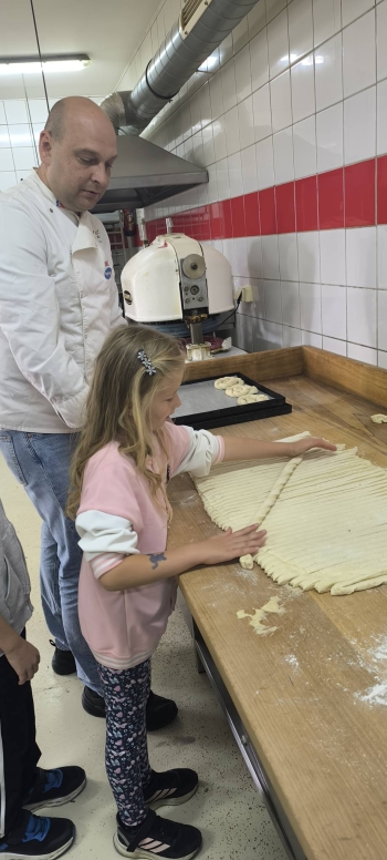 556665923_804044215710487_225397840143902998_n