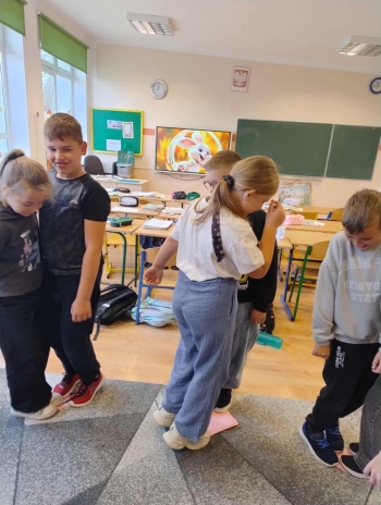 02cd3347-5646-492f-8c41-015e89267013