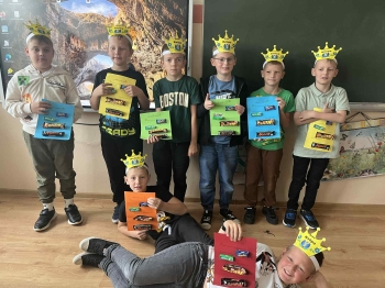 bf0de2f0-2d9b-459c-a737-60a9f1995719