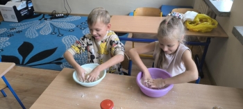 ca13e78b-5dc8-49e4-8ba7-d184c14d7353