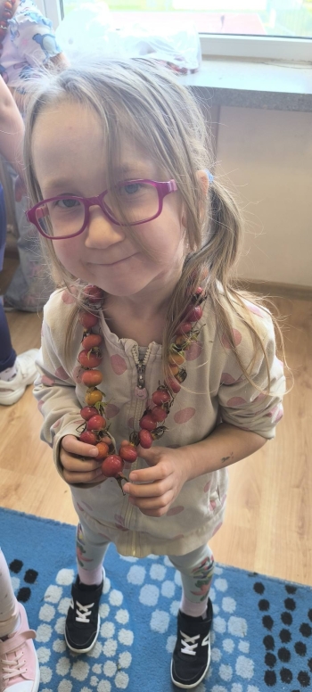 557614084_806557115459197_4892914637231620437_n