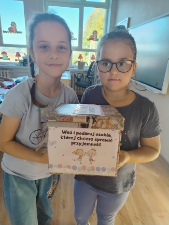 558100170_807441272037448_8664864510976635494_n