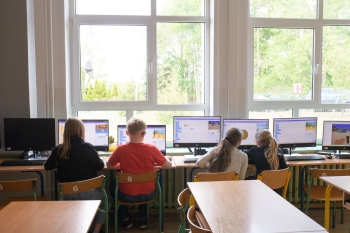 558051156_808229255291983_9144295646927231893_n