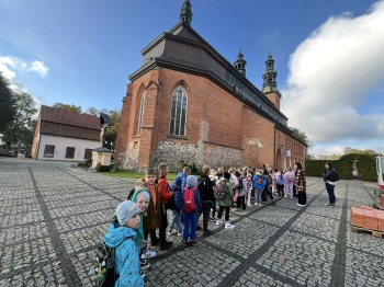 557733776_811213741660201_8705553673819305534_n