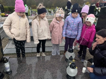 1bc2f919-6c74-4e22-9439-d240025c22b8