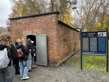 574575045_834223419359233_1462504357136769179_n (1)