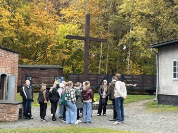 577036332_834222649359310_1813696617081970910_n