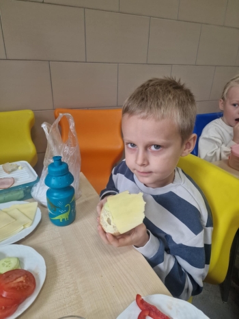 574576693_834998805948361_3199769996084293693_n