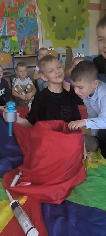 588594340_852526467528928_4226633447707406522_n