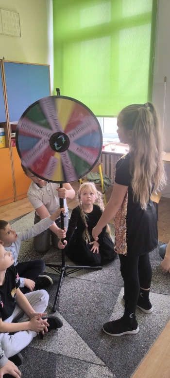 588739754_852539424194299_8877132875182811977_n