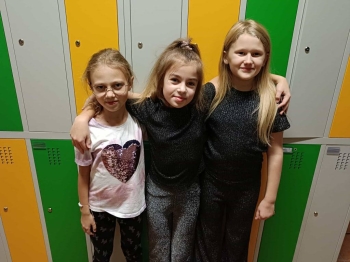 589788080_852604744187767_3779037509089920704_n