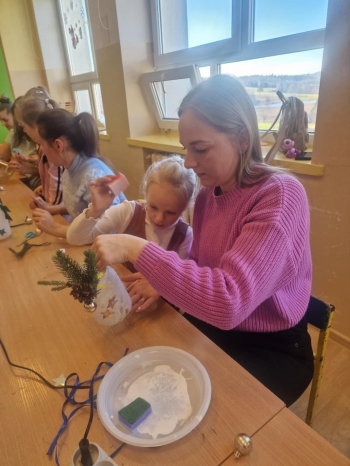 589016366_853279217453653_4833543835416851270_n