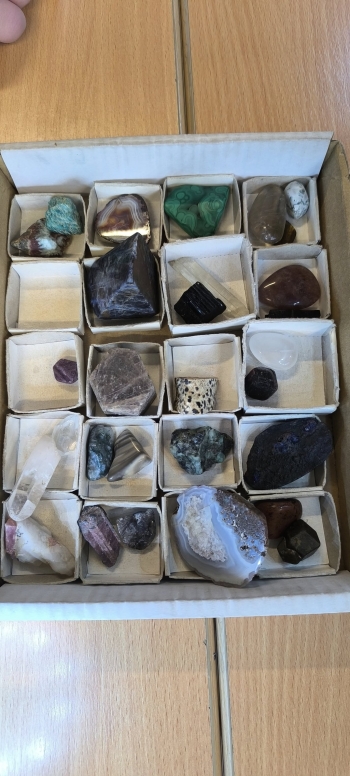 589778128_853980577383517_3068204477307408180_n