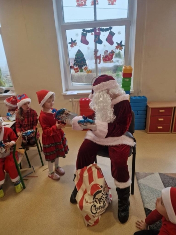 591882717_859033236878251_4965871581165504652_n