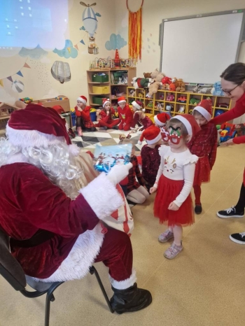 593544811_859033280211580_3128521175091039613_n