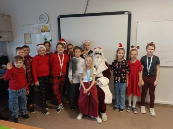 595694308_859032876878287_428388649168298155_n