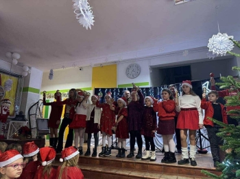 597332770_863546316426943_3157426076496862879_n