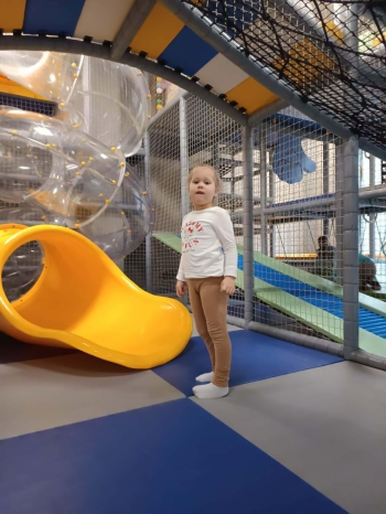 6b5ff349-0794-4f4d-80c5-ca78759ad5b0