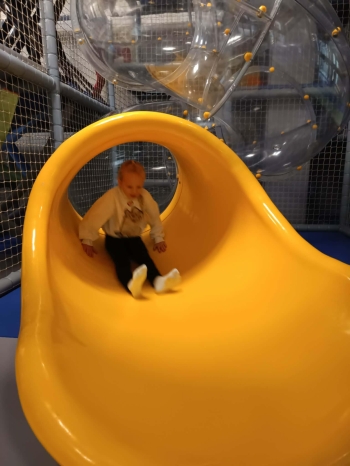 b099918f-5d87-495d-a33b-0cf11326551a