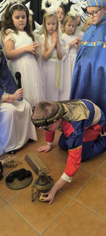 600910702_869267389188169_290900709664299952_n