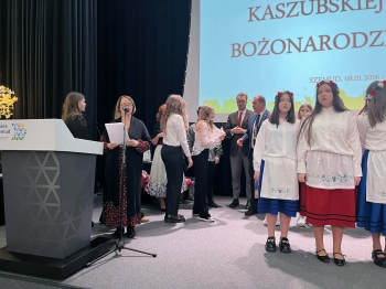 f16c4016-8781-44c2-be27-5873ef18f292