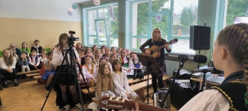 615983812_889675053814069_9161444077391222550_n