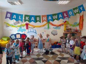 627723668_906695982111976_5980592525833561016_n