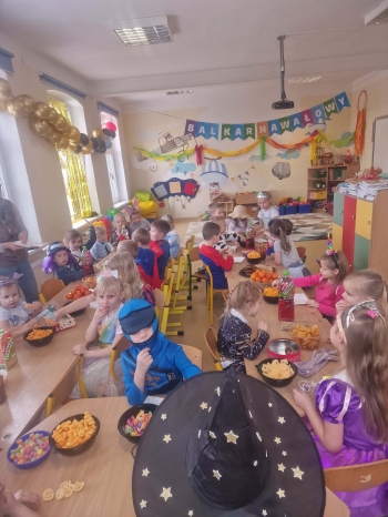 629676022_906695548778686_6647489472174469748_n