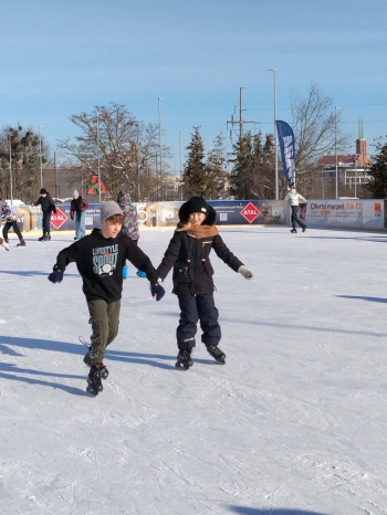 632523104_915403594574548_8956610350146728658_n