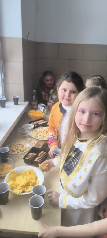 629777346_916129567835284_5046554058390253505_n