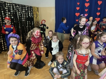 633560573_916189794495928_9181982561273858128_n