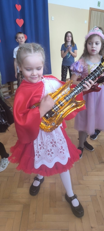 634324970_916125241169050_9082760140699373208_n