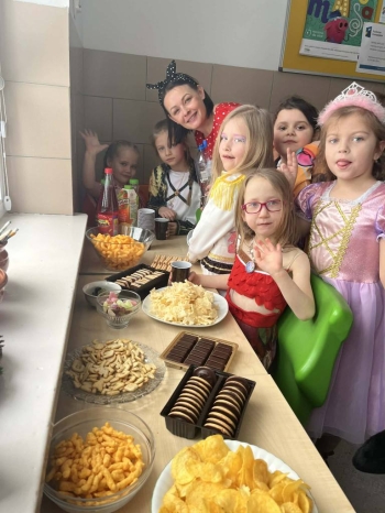 634382855_916126391168935_8520980937313606317_n