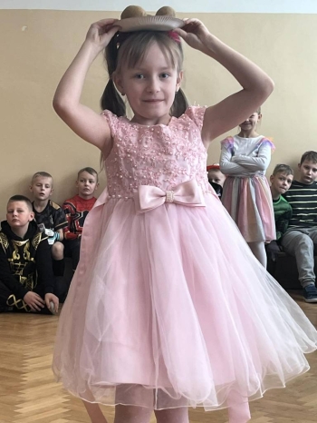 636950567_916127301168844_1124033831441262394_n