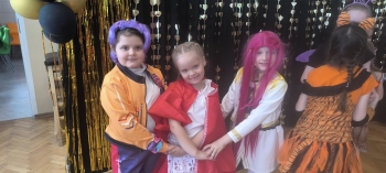 636933503_916129047835336_4830913935631571756_n