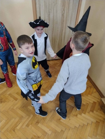 637725058_916126931168881_8642427855378823333_n