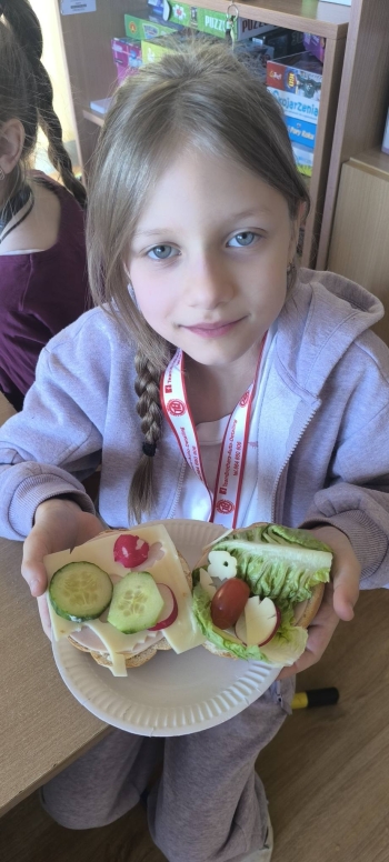 645699756_929210646527176_3448348468519344019_n