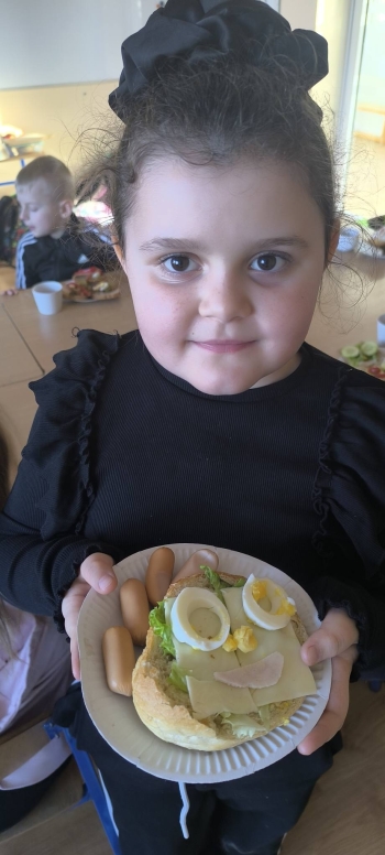 646926761_929210559860518_3844309246253298713_n