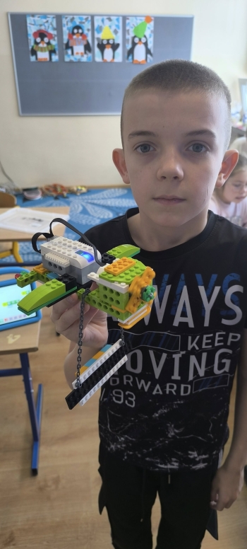 669006641_957793927002181_8595697447179365027_n