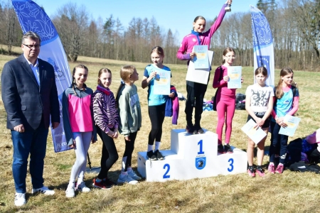 III miejsce dziewcząt w Drużynowych Biegach Przełajowych