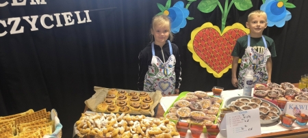 Kawiarenka szkolna z okazji Dnia Patrona Szkoły