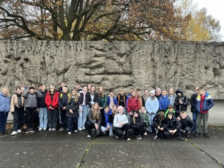 Wycieczka klas 6–8 do Stutthofu