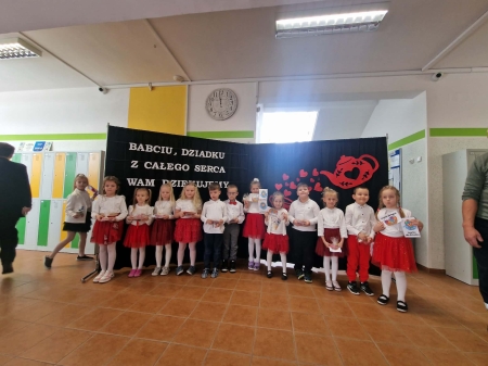 Wyjątkowa uroczystość z okazji Dnia Babci i Dziadka