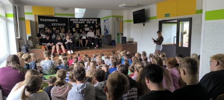 NARODOWE CZYTANIE „DZIADÓW” ADAMA MICKIEWICZA W NASZEJ SZKOLE