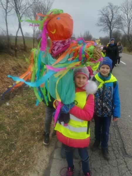 PIERWSZY DZIEŃ WIOSNY  W PARKU MINIATUR w Stryszej Budzie