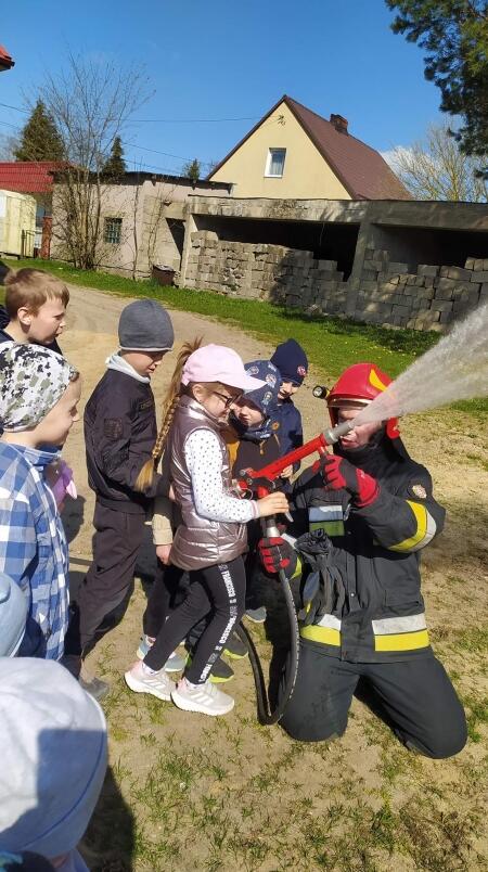 Przedszkolaki w straży