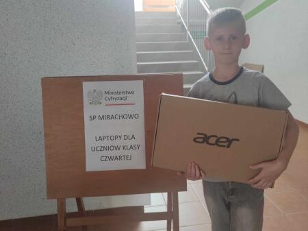 Laptopy dla czwartoklasistów
